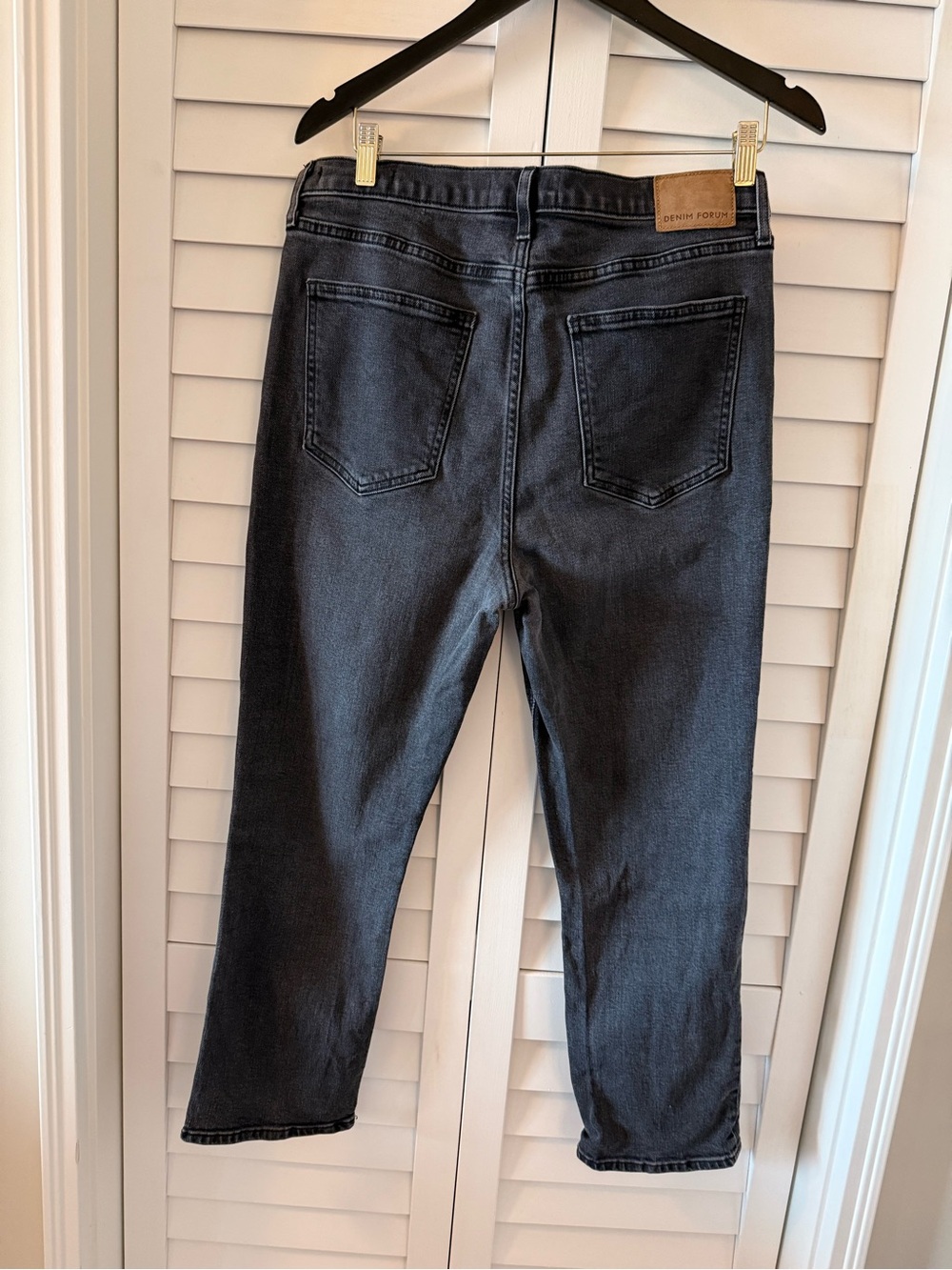 Denim Forum the Arlo High Rise Straight Leg Faded Black Jeans Size 31 - Picture 6 of 17